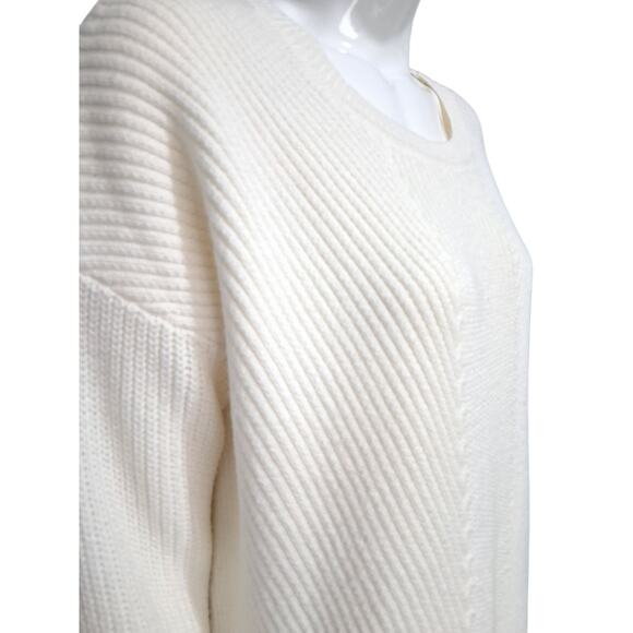 Athleta Merino Wool Blend Womens Sz Medium Chunky Ribbed Cream Crewneck Sweater - Picture 2 of 12